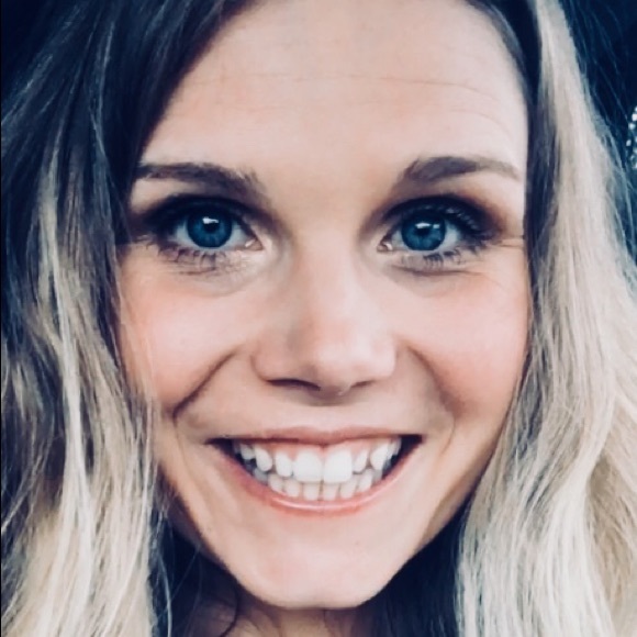 Meet your Posher, Hart - Picture 2 of 2